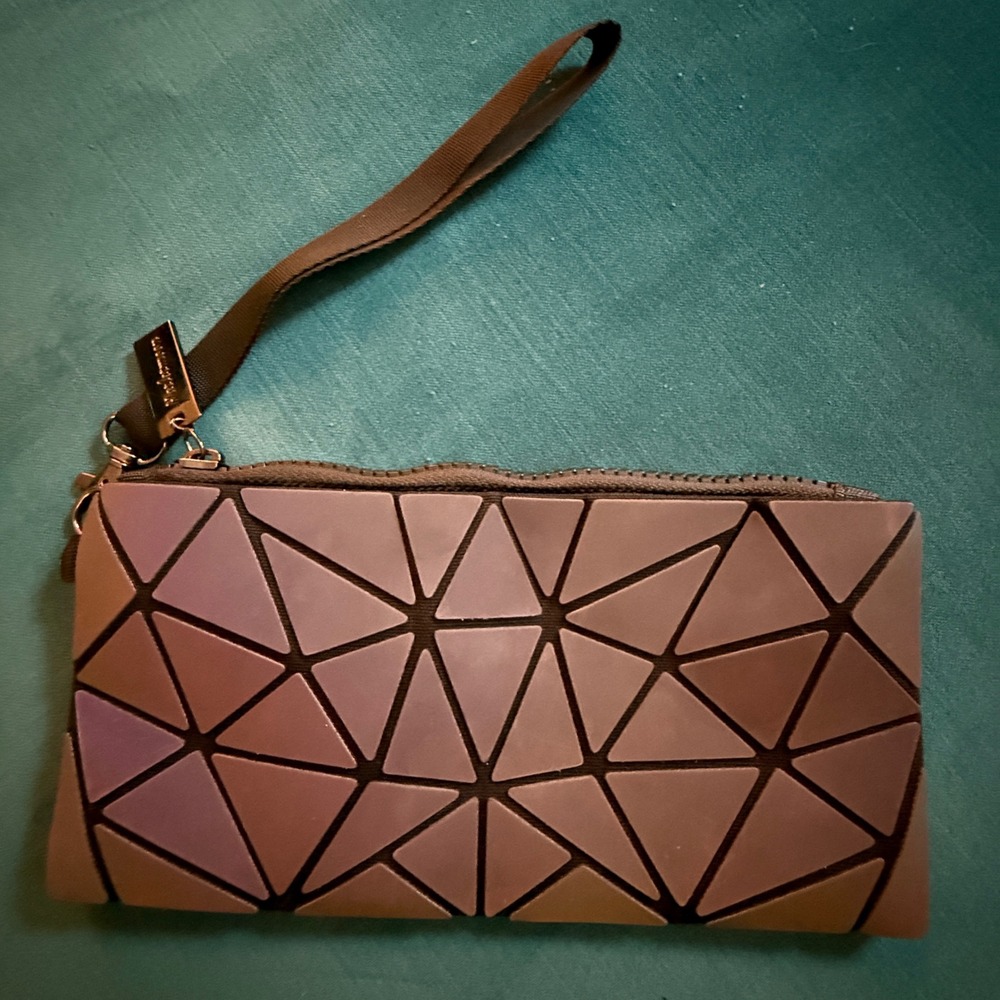 Harleenmoon Geometric Luminous Wristlet Clutch Bag Grey‎ Purple Reflective